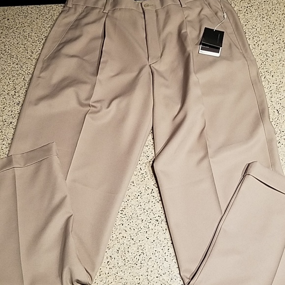 Nike Other - Nike Golf NWT SZ 36x34 fit dry pants